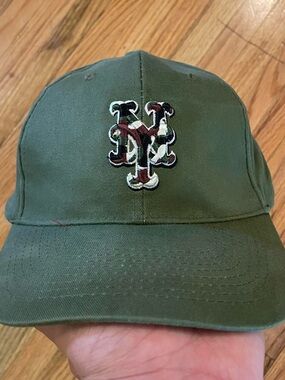 Y2K New York Mets Camo Jeep Game Promo SnapBack Hat